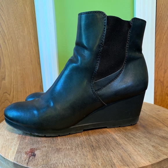 Natural Soul Chelsea Low-heeled Booties - Picture 4 of 8